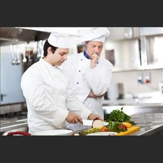 Nhà hàng vùng Docklands cần tuyển nhân viên FOH và cook 