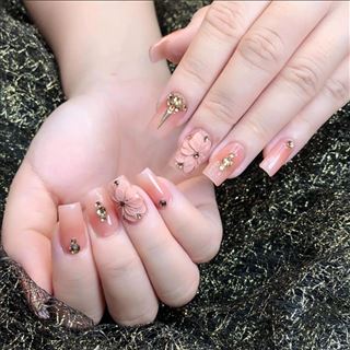 Shop nail vùng Parramatta cần tìm thợ bột, sns, tcn lương cao