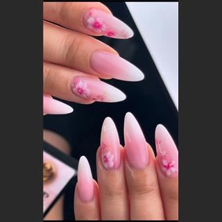 Shop Nail ở Redbank Plains cần thêm thợ bột - lương tốt
