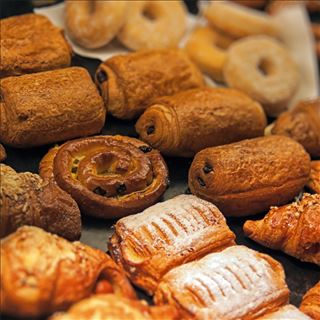 Shop ngay station Beecroft tuyển nhân viên bán hàng